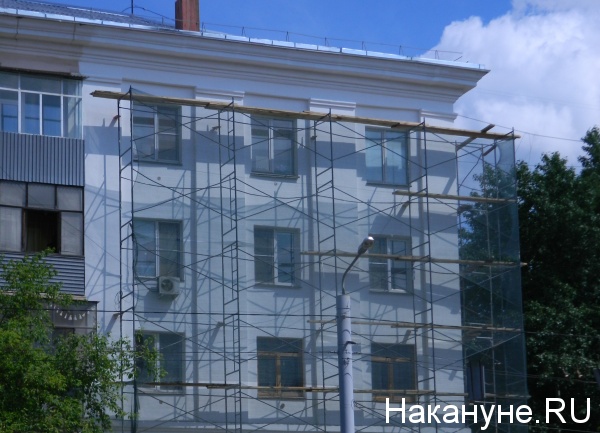 капитальный ремонт, капремонт, строительные леса, балкон, фасад(2019)|Фото: Накануне.RU