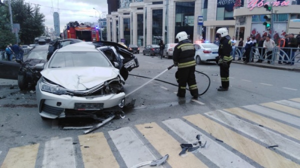 ДТП, авария, столкновение(2019)|Фото: 66.mchs.gov.ru