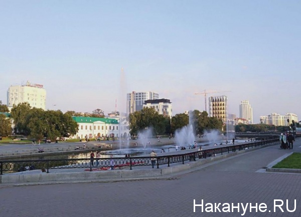 плотинка, башня РМК, Екатеринбург, 100е(2019)|Фото: Накануне.RU
