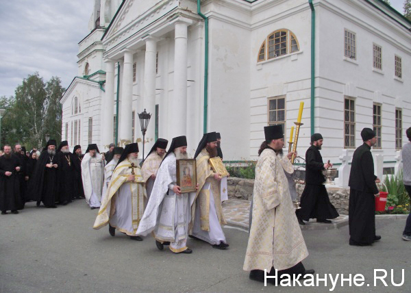 Верхотурский Свято-Николаевский монастырь, крестный ход(2019)|Фото: Накануне.RU