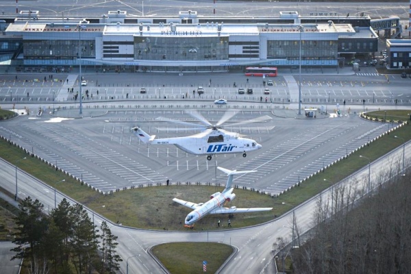 Ту-134 установка в Рощино(2019)|Фото: Аэропорт "Рощино"
