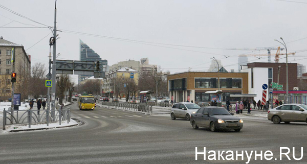 Перекресток ул. Большакова - 8 марта(2019)|Фото: Накануне.RU