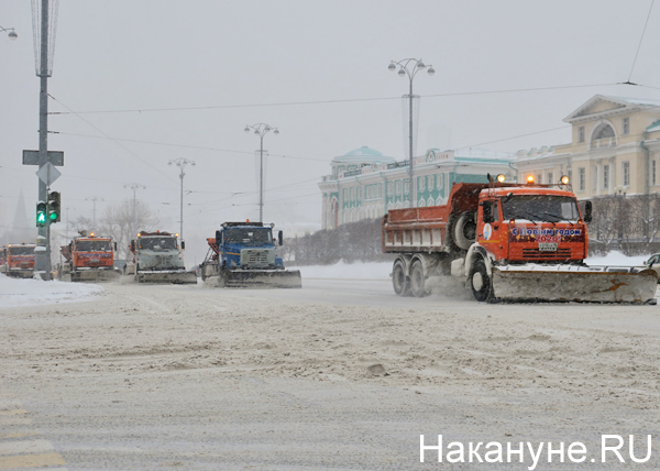 Снегоуборочные машины в Екатеринбурге(2019)|Фото: Накануне.RU