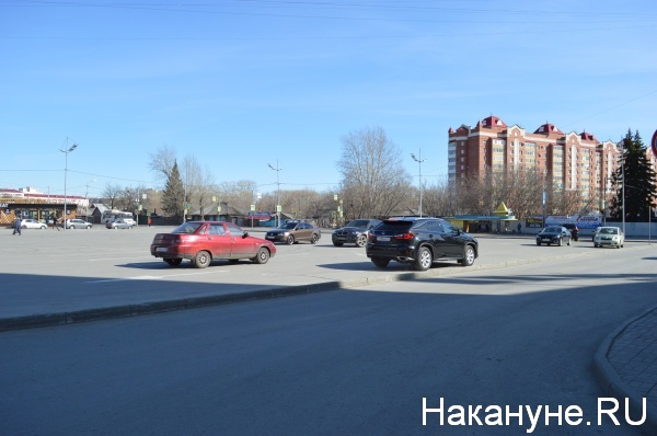 парковка на "Пушкинском"(2020)|Фото: Накануне.RU