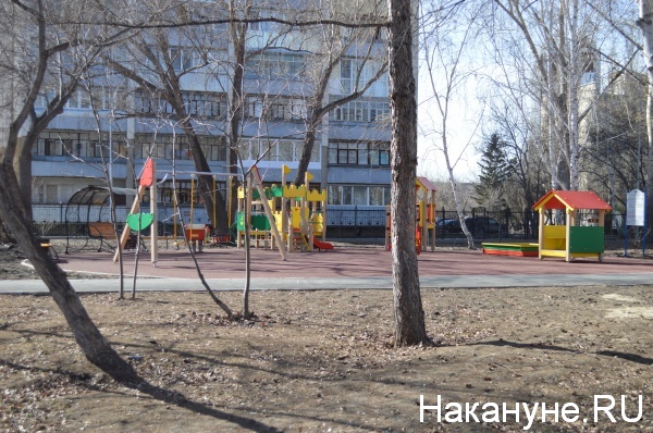 пустая детская площадка(2020)|Фото: Накануне.RU