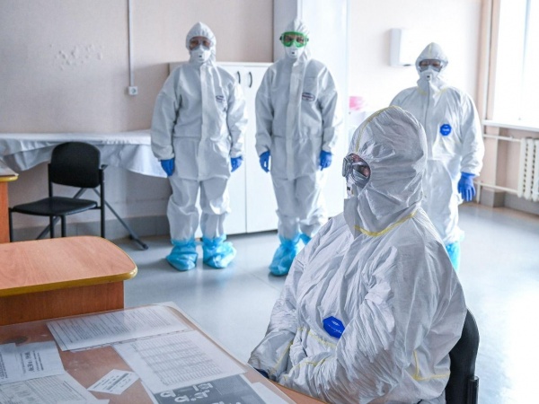 защитный костюм, врачи, коронавирус(2020)|Фото: пресс-служба РМК