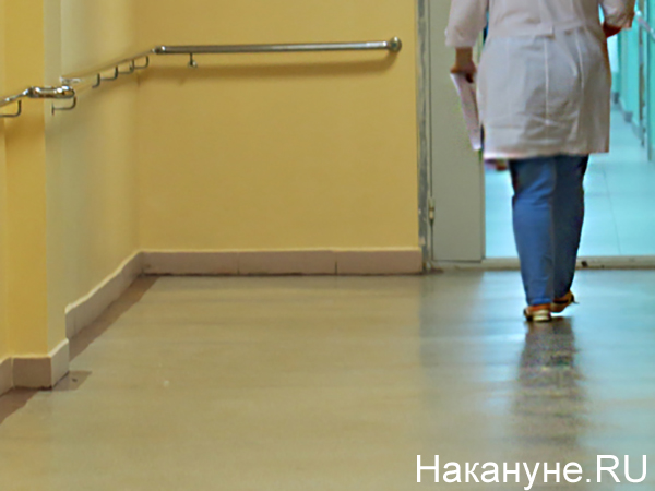 врач, медсестра, больница, коридор(2020)|Фото: Накануне.RU