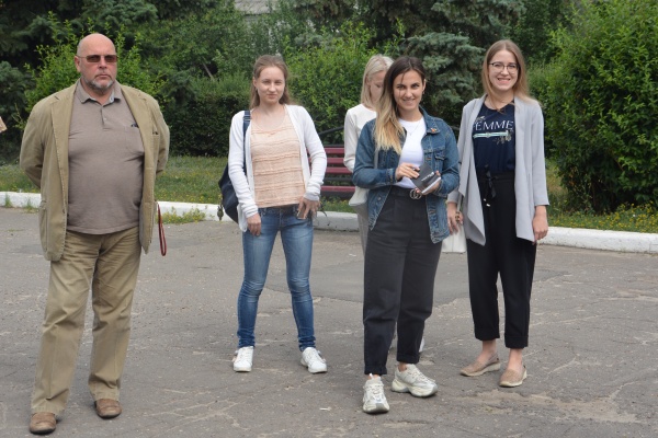 волонтеры, сквер молодежный, воронеж(2020)|Фото:пресс-служба Воронежской городской думы