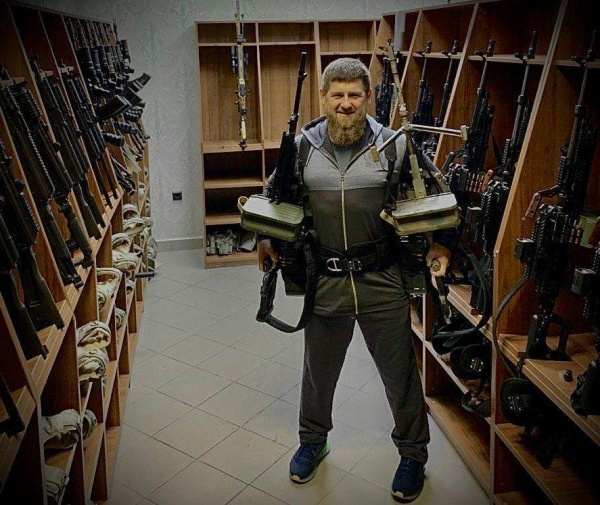 Рамзан Кадыров, оружие(2020)|Фото: t.me/RKadyrov_95