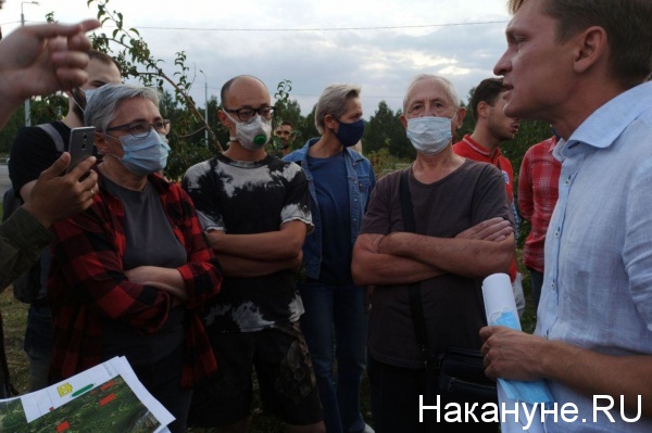 экоактивисты против вырубки деревьев под центр олимпийской подготовки по хоккею (2020)|Фото: Накануне.RU