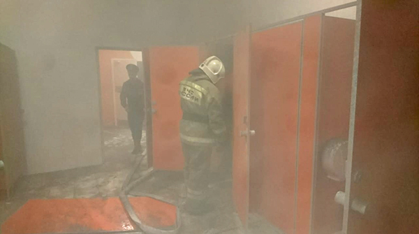 Пожар в здании торгово-развлекательного центра "КомсоМолл"(2020)|Фото: ГУ МЧС России по Свердловской области