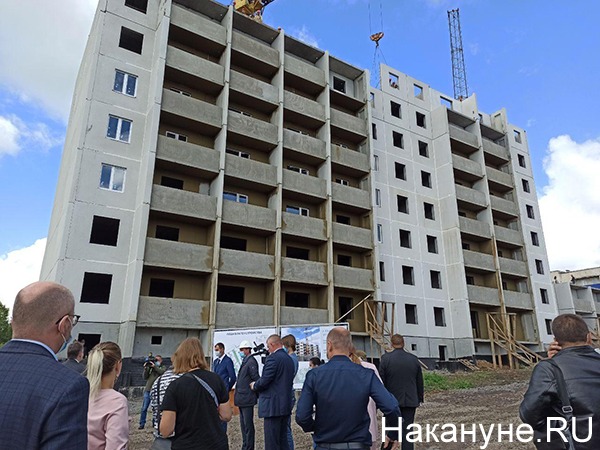 Стройплощадка жилого дома для расселения ветхо-аварийного жилья в Юрюзани(2020)|Фото: Накануне.RU