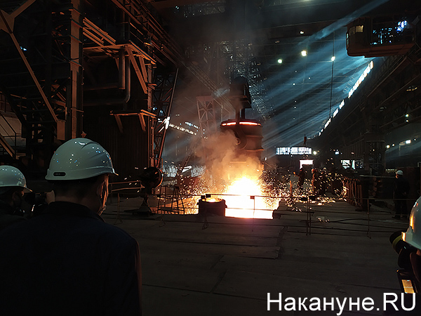 Мотовилихинские заводы, разлив стали, металлургия, цех, рабочий(2020)|Фото: Накануне.RU