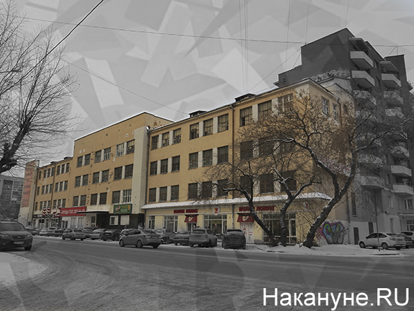 Коллаж, конструктивистское здание ПРОМЭКТа на ул. Декабристов, 20(2020)|Фото: Накануне.RU