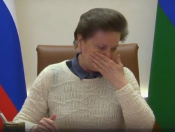 Наталья Комарова плачет, расстроена(2021)|Фото: скрин видео