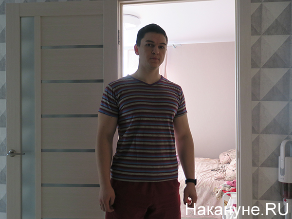 Дмитрий - житель дома на ул. Рассветная, 7(2021)|Фото: Накануне.RU