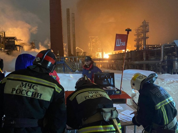 Завод, пожар, Уфаоргсинтез(2021)|Фото: МЧС РФ