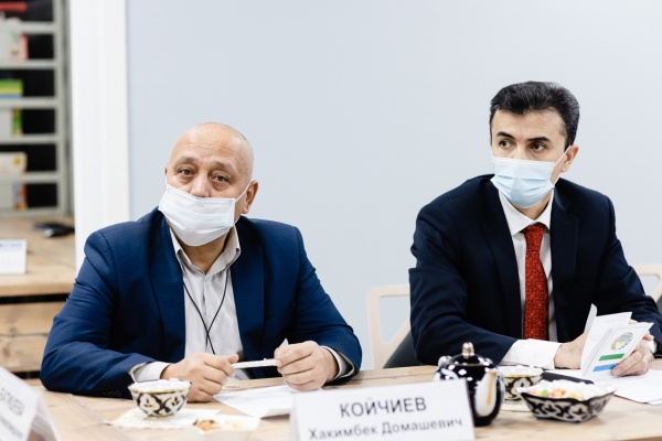 Обсуждение сотрудничества, Нижневартовск, Узбекистан(2021)|Фото: Администрация Нижневартовска