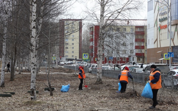 Уборка города, Нижневартовск(2021)|Фото: Администрация Нижневартовска