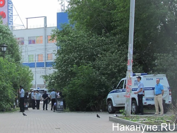 Нападение в сквере имени Джавахарлала Неру в Екатеринбурге(2021)|Фото: Накануне.RU