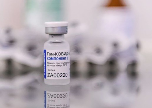 Вакцина от коронавируса "Спутник V"(2021)|Фото: instagram.com/evgenykuyvashev