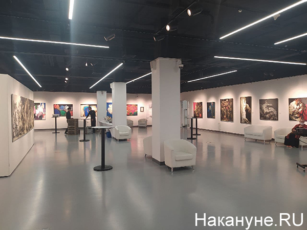 Выставка "Райские сады Вячеслава Михайлова"(2021)|Фото: Накануне.RU
