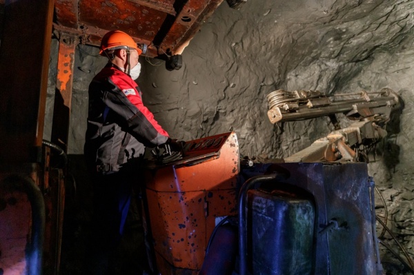 шахта, горняк, руда(2021)|Фото: Пресс-служба РМК