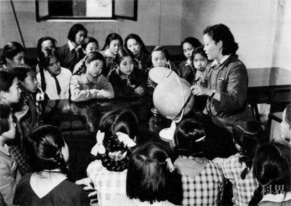 Школа в КНР в 1950-е годы(2021)|Фото: scimall.org.cn