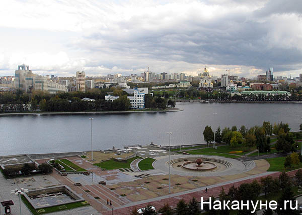 Готово екатеринбург. Плотина виз. Плотина виз завод. Дамба на визе Екатеринбург. Дамба Екатеринбург Чкаловский район.