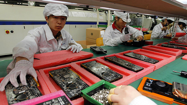 Производство электронной техники в Китае(2022)|Фото: Kin Cheung / Associated Press