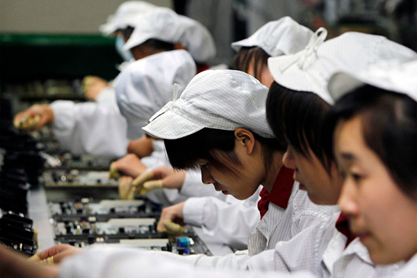 Производство электронной техники в Китае(2022)|Фото: Kin Cheung / Associated Press