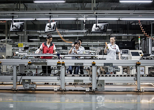 Производство электронной техники в Китае(2022)|Фото: Qilai Shen / Bloomberg
