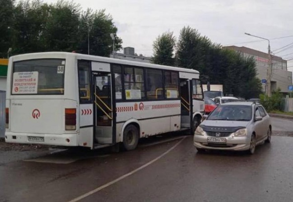 Массовая авария с участием автобуса в Красноярске(2022)|Фото: t.me/mvd_24