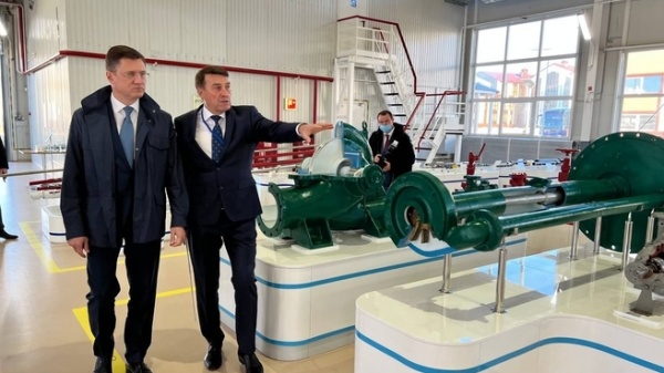 Вице-премьер РФ Александр Новак посетил "Сургутнефтегаз"(2022)|Фото: government.ru