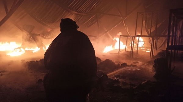 Пожар на Аппаратной в Екатеринбурге(2022)|Фото: МЧС Свердловской области