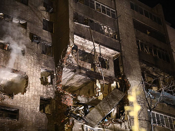 Взрыв у жилого дома в Ейске после падения самолета(2022)|Фото: t.me/bazabazon