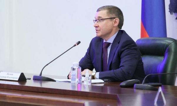 Встреча Якушева с депутатами и сенаторами от УрФО(2023)|Фото: uralfo.gov.ru
