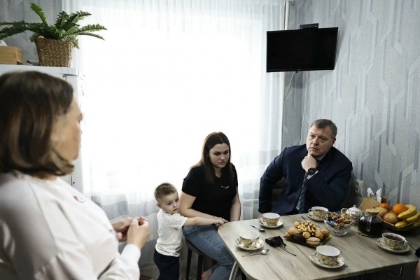 игорь бабушкин, семья мобилизованного(2023)|Фото: пресс-служба губернатора Астраханской области
