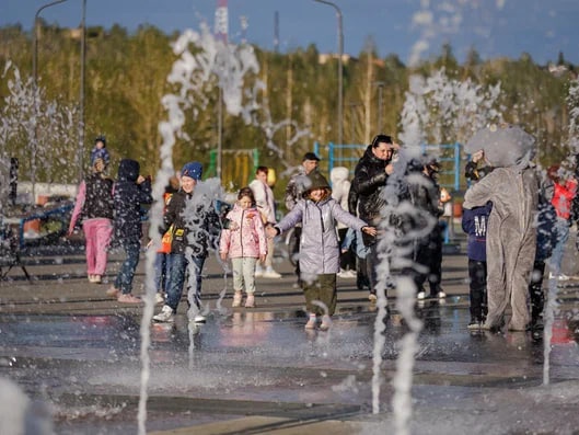 Открытие сезона фонтанов в Карабаше(2023)|Фото: пресс-служба РМК