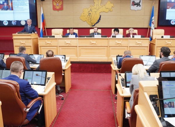 депутаты, заседание думы, законодатели(2023)|Фото: пресс-служба ЗакСО Иркутской области