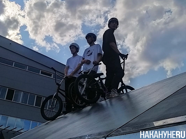 Всероссийские соревнования по BMX-фристайлу в скейт-парке RCC Extreme в Екатеринбурге(2023)|Фото: Накануне.RU