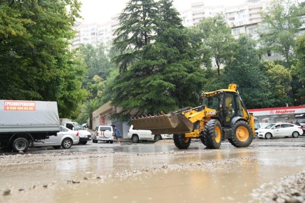 подтопление в Сочи(2023)|Фото: Официальный канал администрации города Сочи / t.me/officialsochi