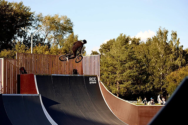 Чемпионат и Первенство Свердловской области по BMX-фристайлу(2023)|Фото: Андрей Куськало