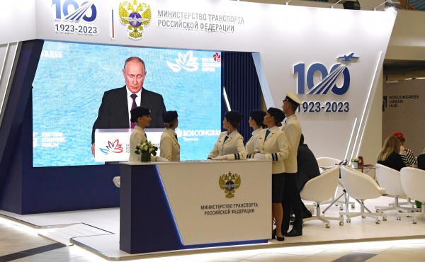 Владимир Путин на ВЭФ-2023(2023)|Фото: kremlin.ru