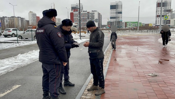 полицейский рейд в Академическом районе(2023)|Фото: УМВД России по Екатеринбургу