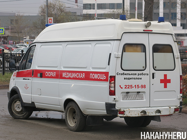 Машина скорой помощи в Челябинске(2023)|Фото: Накануне.RU