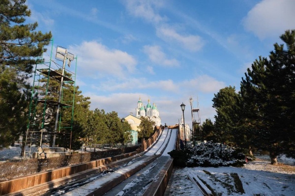 строительство ледовой горки(2023)|Фото: t.me/babushkin30