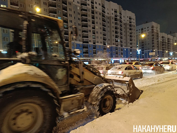 Просто завалило город