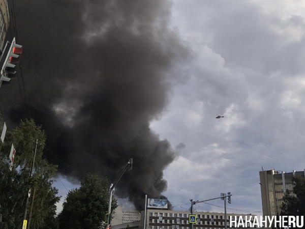 Пожар на территории оборонного завода "НПО автоматики" в Екатеринбурге(2024)|Фото: Накануне.RU