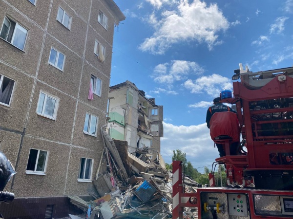 Обрушение дома, взрыв газа на улице Сибирская, 81 в Нижнем Тагиле(2024)|Фото: официальный Telegram-канал главы Нижнего Тагила Владислава Пинаева / t.me/vladislav_pinaev